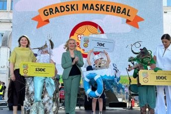 Otvoreno Podgoričko kulturno ljeto: Uručene nagrade učesnicima Gradskog maskenbala