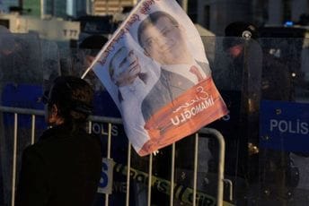 Turske vlasti naredile pritvaranje desetina opozicionih zvaničnika