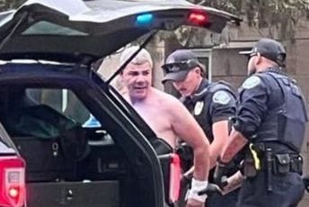(VIDEO) SAD: Uhapšen državljanin Egipta, bacačem plamena napao proizraelske demonstrante