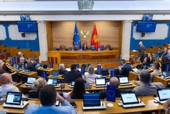 Knežević: Ne mogu da se pomire da Srbin bude na čelu Skupštine