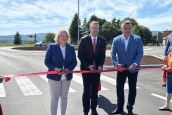 Otvorena dionica prema BiH; Spajić: Vrlo brzo i auto-putevi
