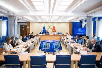 Alarmantni podaci: Crnu Goru dnevno napuste 22 stanovnika