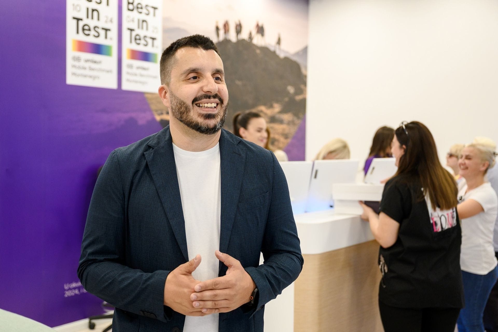 Fotografija 1: U novom krilu BIG Fashion-a otvorena nova One poslovnica u znaku nove  HONOR 400 serije