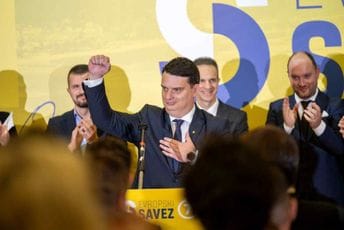 Odžić poručio "ćacijima": Stavite ruzmarim ispod jastuka, da vam do juna miriše