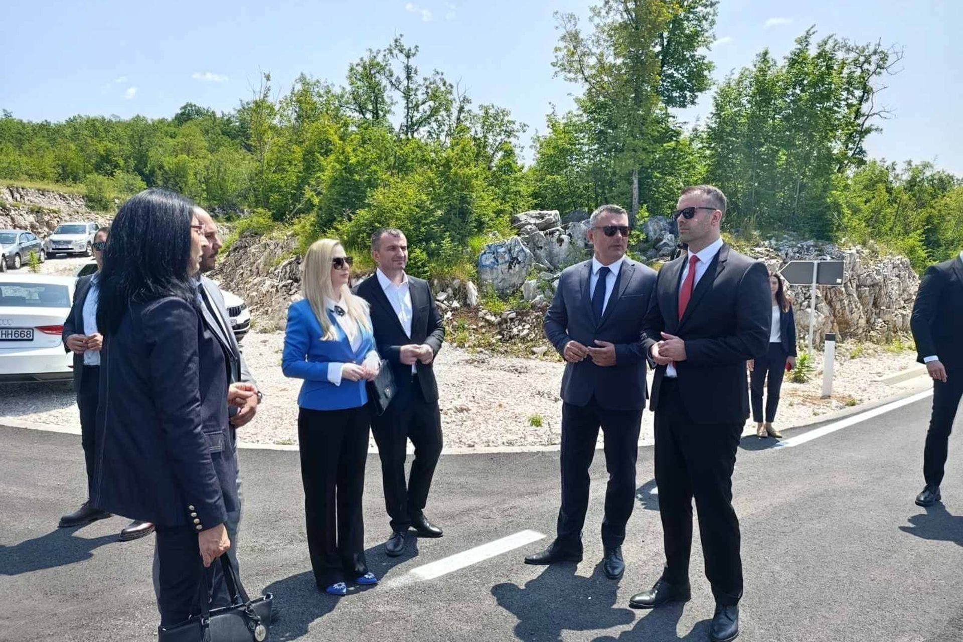 Fotografija 1: Otvoren put Cetinje-Čevo; Vuksanović: Riječ je o projektu vrijednom oko 33 miliona eura
