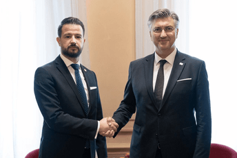 Milatović i Plenković se sastali u Ukrajini: Odnosi Crne Gore i Hrvatske prijateljski