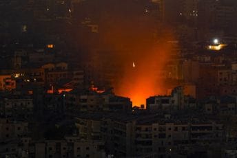 Izrael napao Iran: Ciljane nuklearne i raketne baze, ubijen komandant Revolucionarne garde