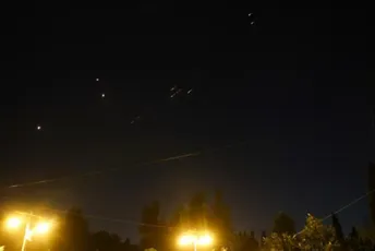 Izrael ponovo napao, Iran potvrdio da je počeo odmazdu