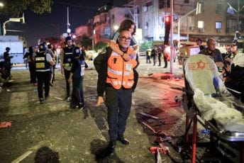 Povrijeđeno 40 osoba: Pogledajte kako izgleda Tel Aviv nakon napada Irana (FOTO/VIDEO)