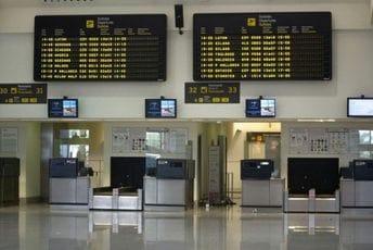 Ko nije politički podoban šansu traži van zemlje