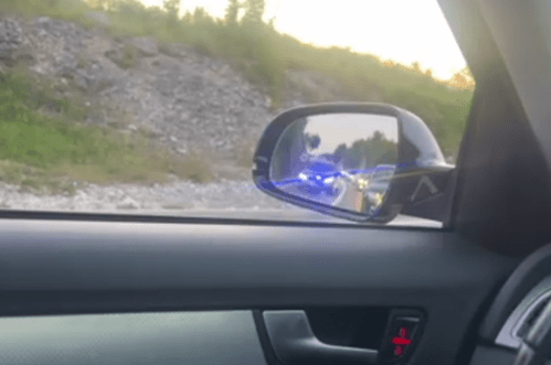(VIDEO) Šaranovićev automobil pretiče kolonu pred udes