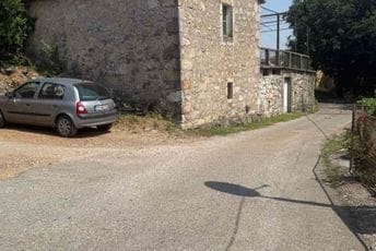 Zabjelo: Traže da nadležni zamijene vodovodne cijevi koje su stare više od šest decenija