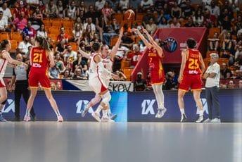 Težak poraz na otvaranju: Crna Gora na minus 45 u Brnu