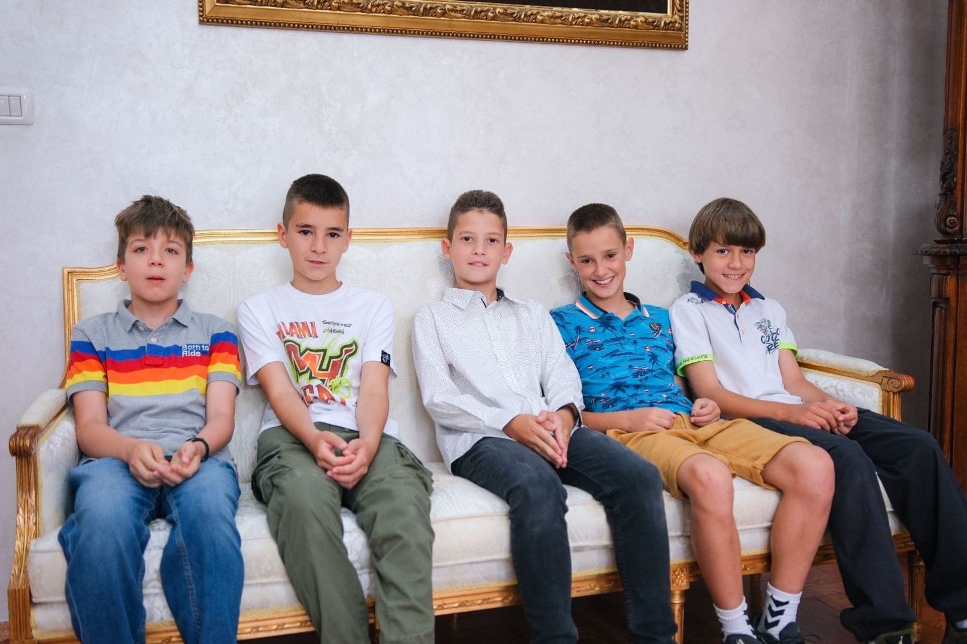 Fotografija 1: Ponos Cetinja: Đurašković nagradio dječake koji su pronašli i vratili izgubljeni novac