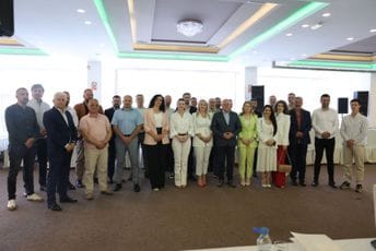 Bošnjačko vijeće: Danas jedan od najznačajnijih datuma za Bošnjake Bošnjačko vijeće: Danas jedan od najznačajnijih datuma za Bošnjake