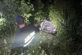 Udes na putu Cetinje - Budva: Vozilo sletjelo sa puta