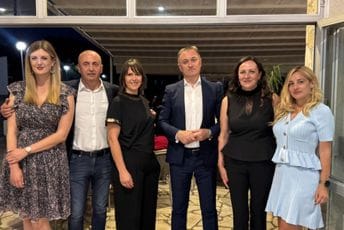 Gutić: Ministarstvo ostaje pouzdan partner u unapređenju uslova rada zaposlenih u socijalnoj djelatnosti