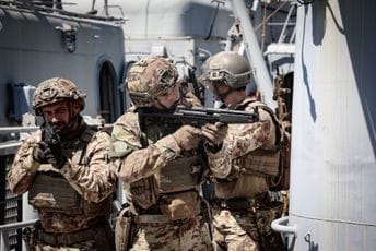 (FOTO) U Baru počela međunarodna pomorska vojna vježbe „Adrion Livex 25"