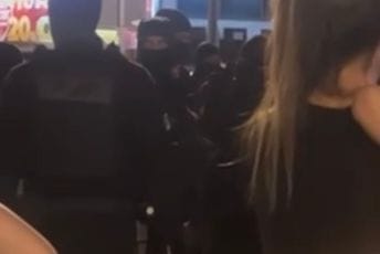 Pripadnici PJP u petak prisustvovali raciji u centru Podgorice, nejasno zbog čega