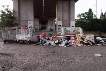 (FOTO) Podgoričko naselje zatrpano smećem: Evo kako danas izgleda dio Maslina