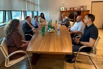 Šimun sa reisom Fejzićem: Islamska zajednica podržava doniranje organa i potpisivanje donorskih kartica