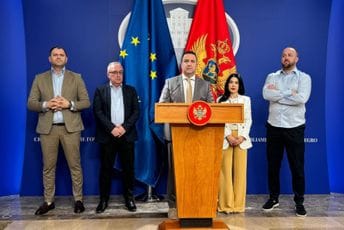 Eraković: Zna li se koga je Spajić više prevario, od svega smo dobili Vladu u kojoj ni sam ne zna sve ministre