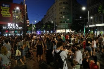 Brojne blokade i incidenti u više gradova u Srbiji