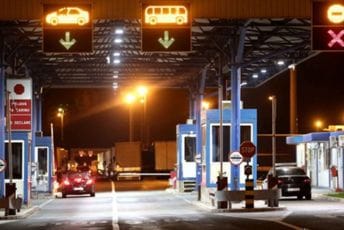 Hrvatska svojim državljanima preporučuje: Ne putujte u Srbiju