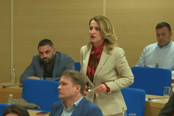 Radulović: Bećiru nagrada, Crnoj Gori omča - zemlja koja je stvorila slobodu ne umire od izdaje