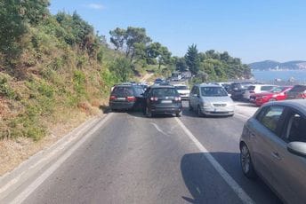 Udes kod Bara: Povrijeđene tri osobe