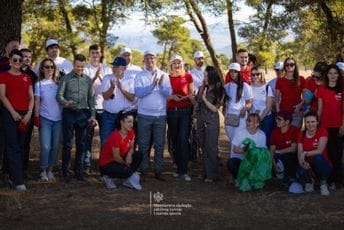 Kampanja „Čuvaj da te čuva“: Organizovana akcija čišćenja divlje deponije na Ćemovskom polju