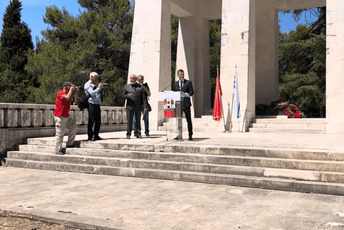 (VIDEO) Građani izviždali Mujovića na Gorici: Izdajniče, idi kod Andrije Mandića