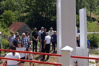 Vijence položili i u Šavniku, Jakić: Pokazujemo da cijenimo žrtvu prethodnih generacija
