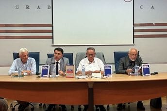 U Podgorici predstavljena knjiga "Posljednji Jugoslaveni”; Radulović: Omaž vremenu koje se moglo drugačije završiti i državi koju su razorili nitkovi