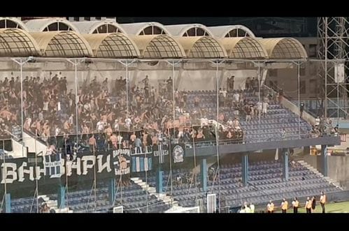 Tuča "varvara" na sjevernoj tribini stadiona pod Goricom (VIDEO)