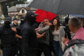 Srbija: Policija spriječila blokadu Beogradskog sajma, privedeno pa pušteno troje demonstranata