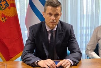 Mujović sa predstavnicima Ministarstva saobraćaja i ŽICG; Povezivanje bulevara Save Kovačevića i Josipa Broza jedan od gradskih prioriteta