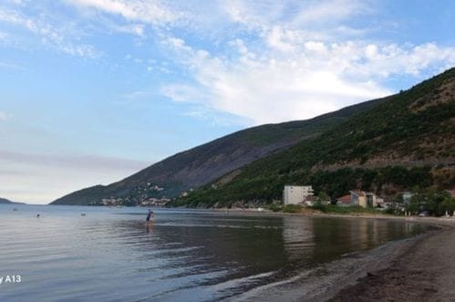 Požar na Njivicama lokalizovan