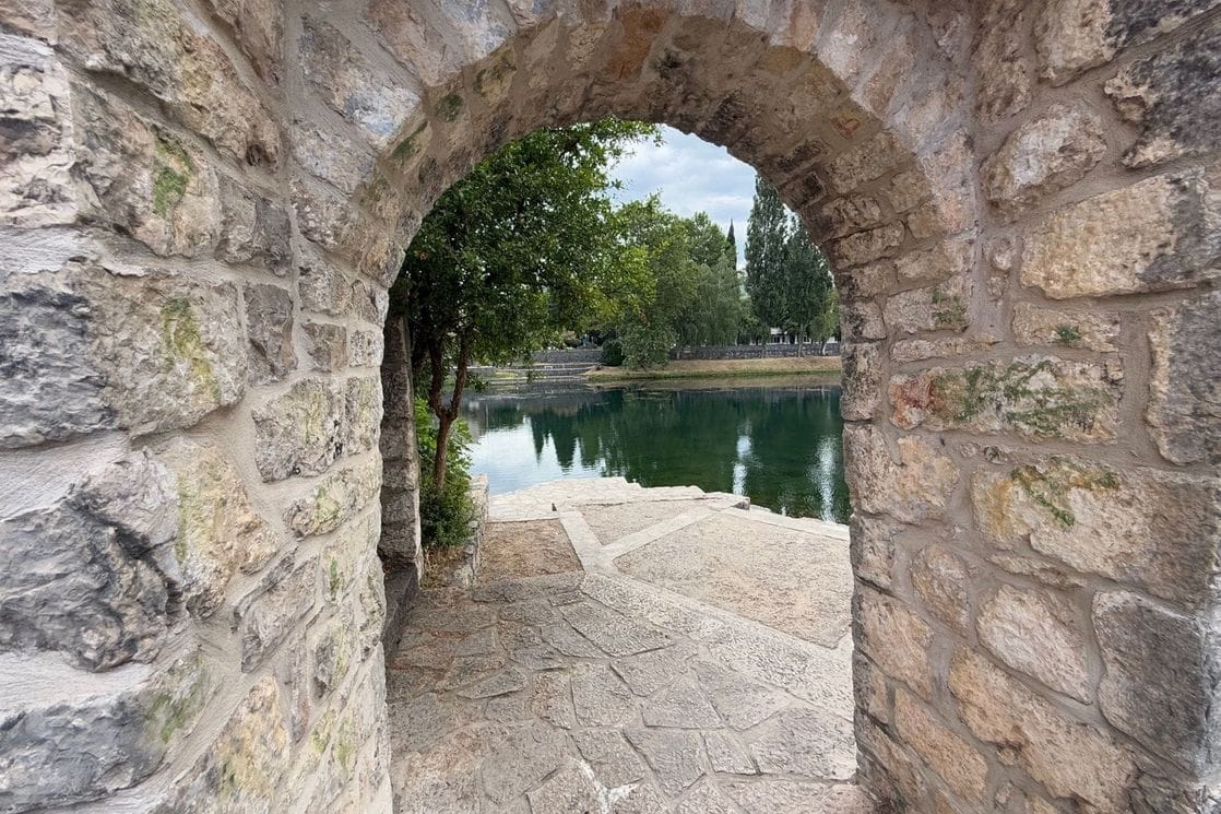 Trebinje – grad sunca, vina i platana