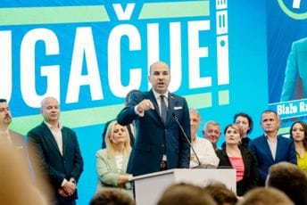 Rađenović: Bezbjednosni sektor bačen na koljena, građani se osjećaju nesigurno - Bečić, Šaranović i Šćepanović da podnosu ostavke