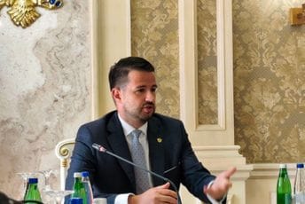 Milatović o dobijanju kredita za dionicu auto-puta: Jedan od najvažnijih koraka za razvoj Crne Gore