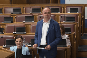 Đejošaj: Cilj zakona ubrzani privredni razvoj i bolje finansiranje preduzeća