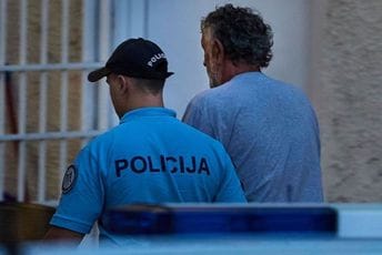 Osumnjičenom za dvostruko ubistvo u Budvi određen pritvor do 30 dana