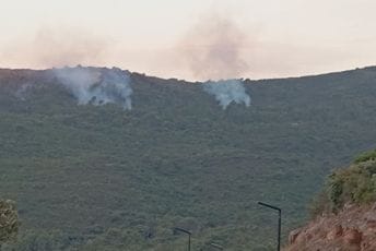 Požar na Luštici: Situacija bolja, ali vatra i dalje gori