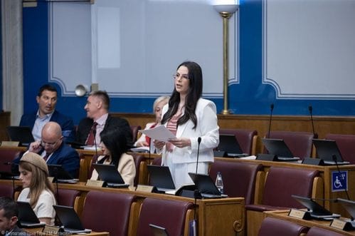 Popović: Čarapić i PES se ponižavaju pred Mandićem jer od NSD zavisi opstanak Vlade