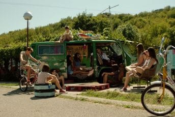 „Planeta 7693“ putuje širom Evrope: Film Gojka Berkuljana na festivalima u Pontarlijeu, Pragu, Jerevanu, Braču…