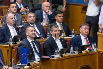 Glasanje još ne počinje: U Skupštinu stigao i Spajić