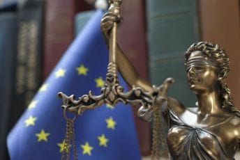 Mađarska i Slovačka traže poništenje zabrane uvoza ruske nafte