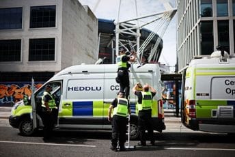 Tragedija na koncertu grupe Oasis: Muškarac poginuo nakon pada sa tribine