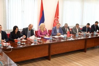 Dodikova partija poziva na formiranje vlade nacionalnog jedinstva